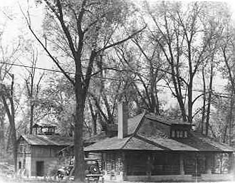 Ashbaugh home on present-day site of Woodlawn Shopping Center. 1920s or 30s