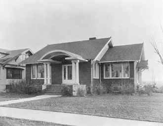 Dr. and Mrs. W.C. Crysler home at 1890 W. Littleton Blvd., c.1930-1940.